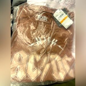 AC/DC shirt NWT